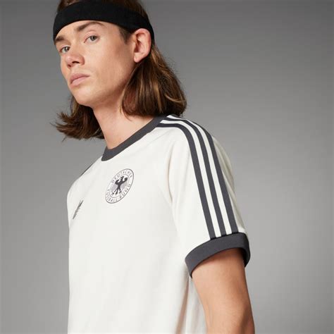 adidas t shirt 3 streifen weiß|Adidas sneakers 3 stripes.